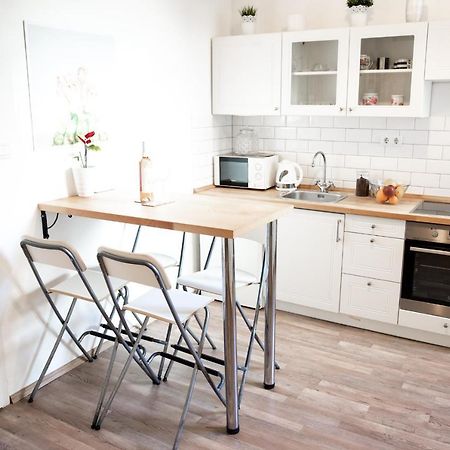 N28 Studio Apartment In Andrassy Boulevard. Budapest Ngoại thất bức ảnh